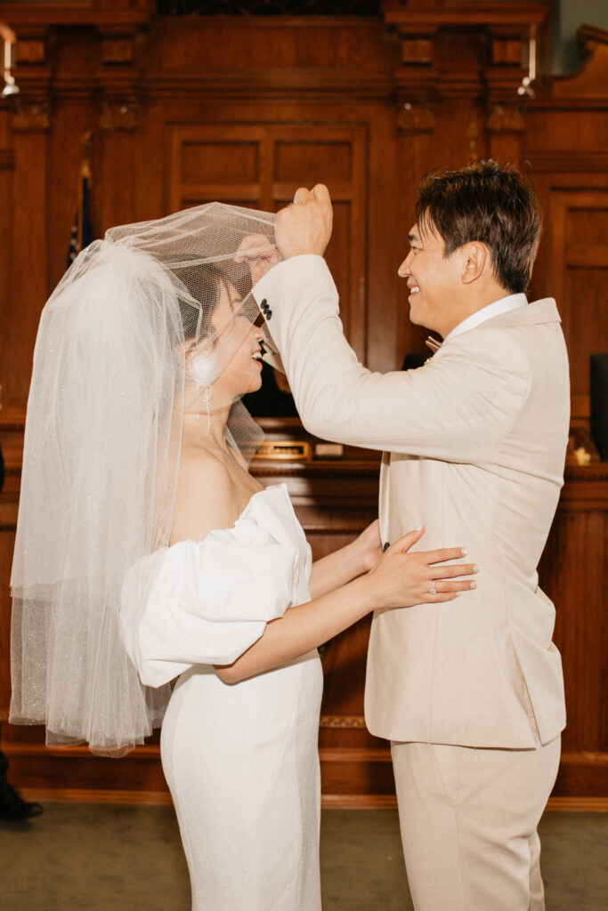 Fort Worth courthouse elopement by Jennifer Aguirre Photography