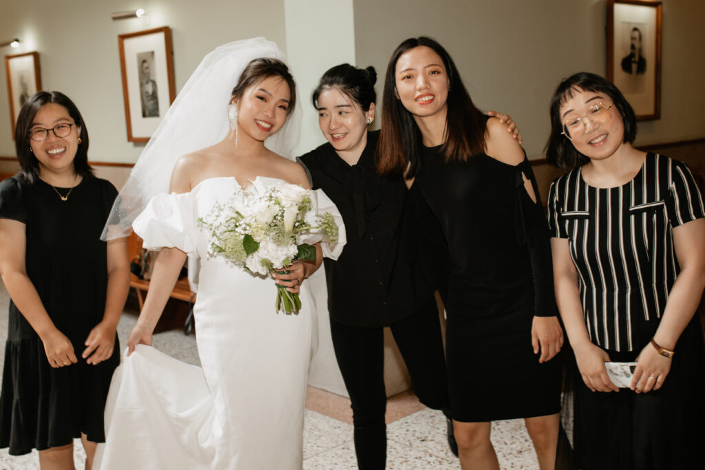 Fort Worth courthouse elopement by Jennifer Aguirre Photography