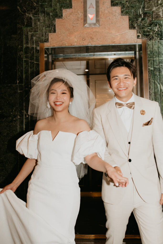 Fort Worth courthouse elopement by Jennifer Aguirre Photography